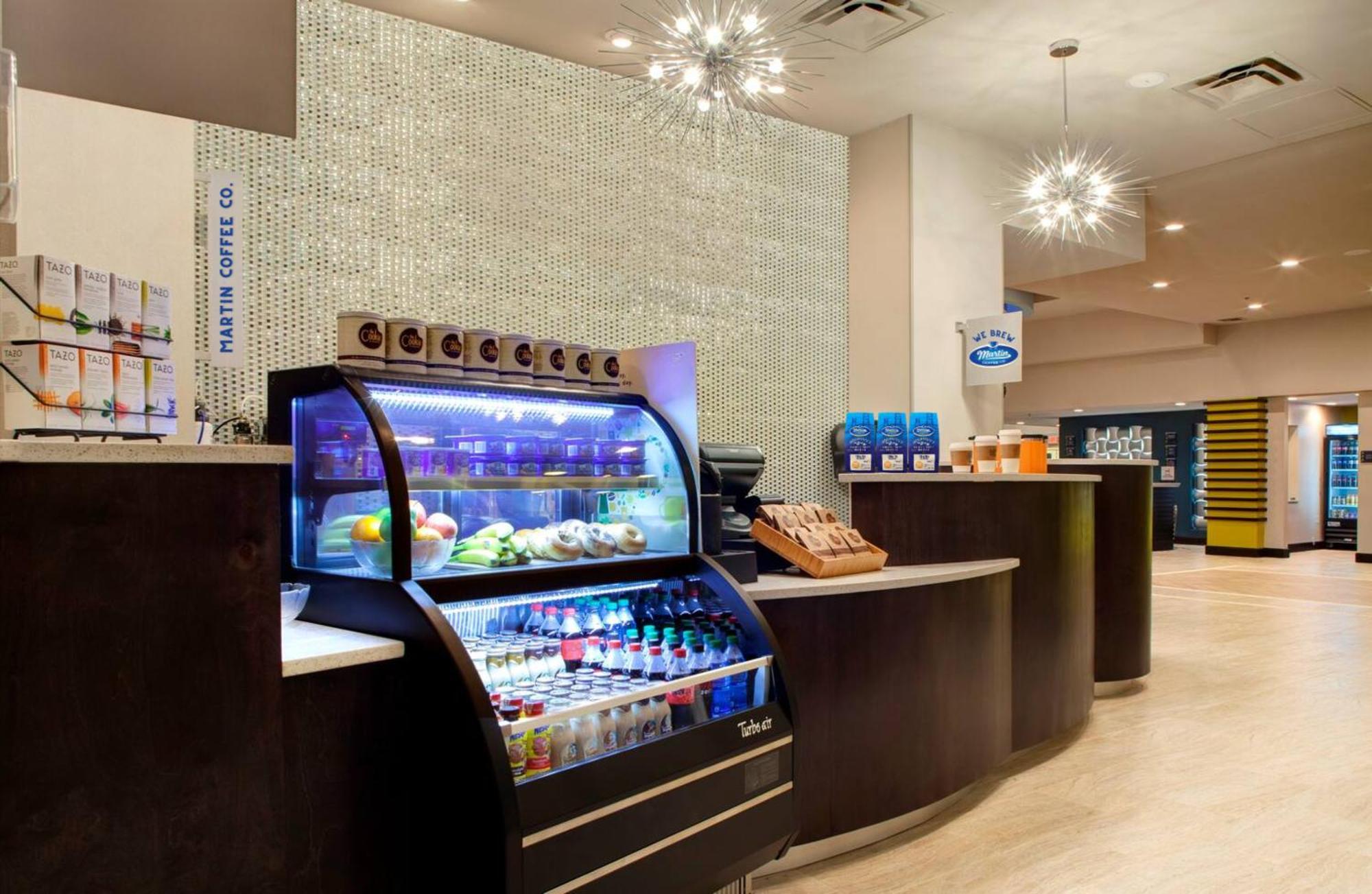 Doubletree By Hilton Hotel Jacksonville Airport Exterior photo